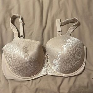Vanity Fair Bra 38dd good condition